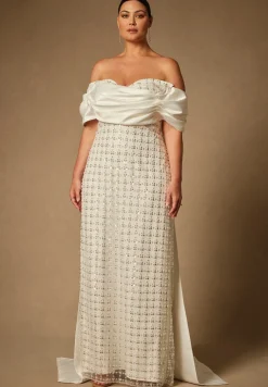 Bridal by ELOQUII Embellished Column Gown With Train