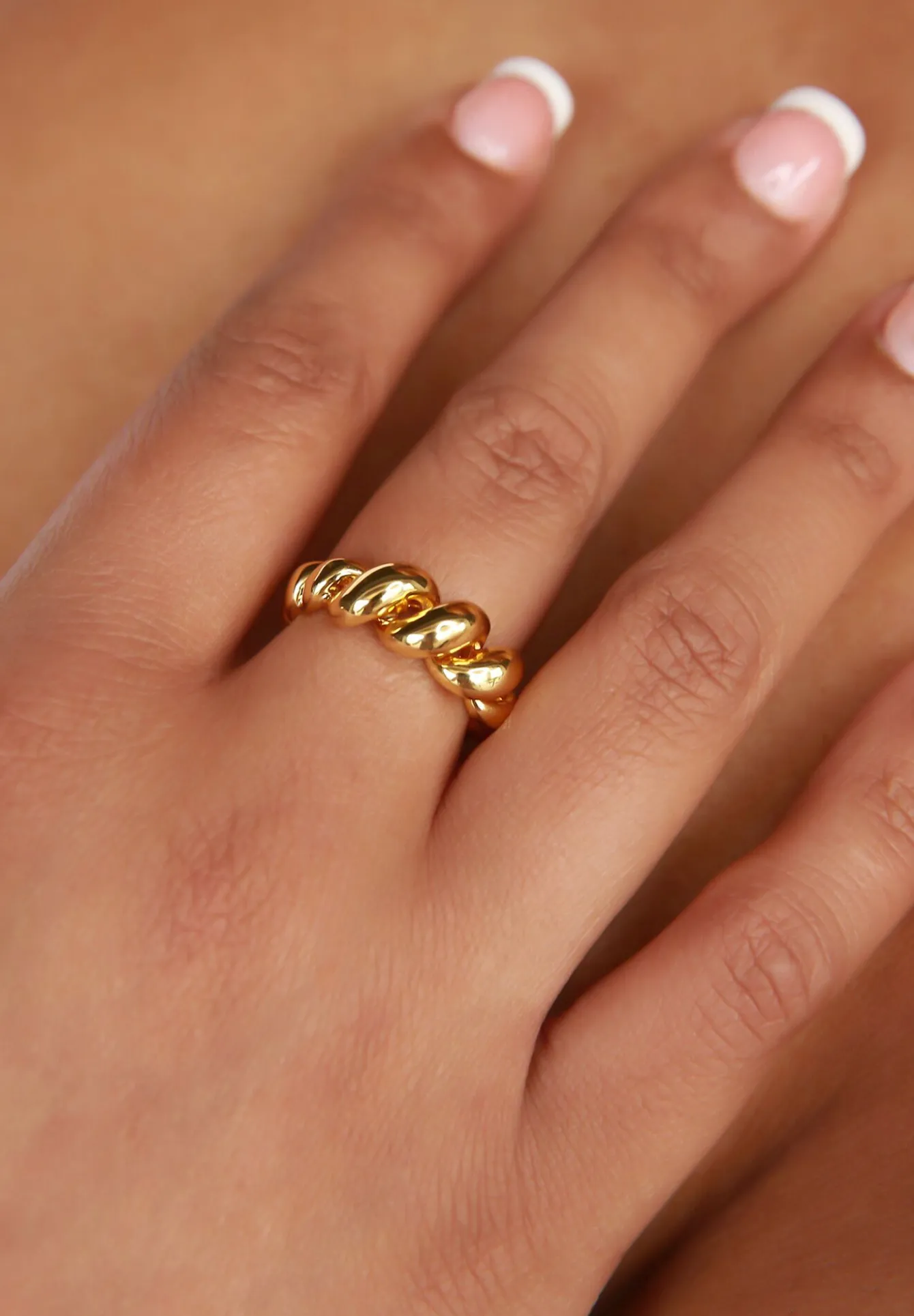 Eden Adjustable Ring