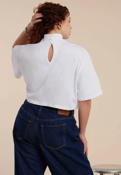 Mock Neck Crop Tee