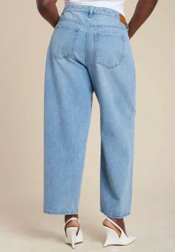 Relaxed Jean With Rhinestone Trim Pocket