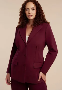 Ultimate Nipped Waist Blazer